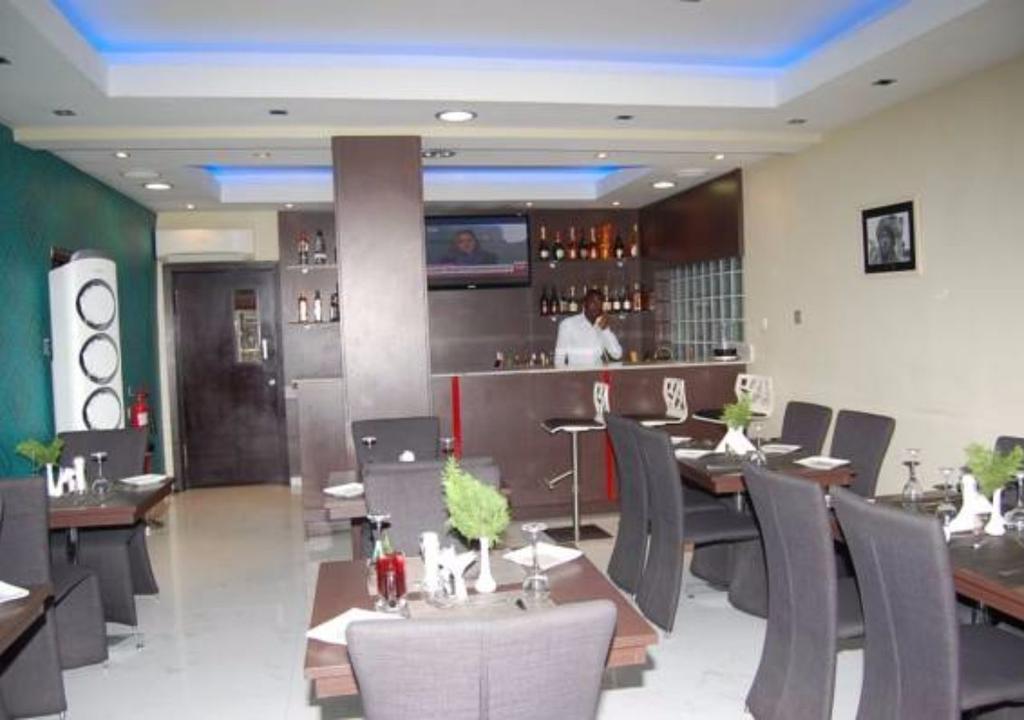 Tudor House Hotel Lagos Ngoại thất bức ảnh